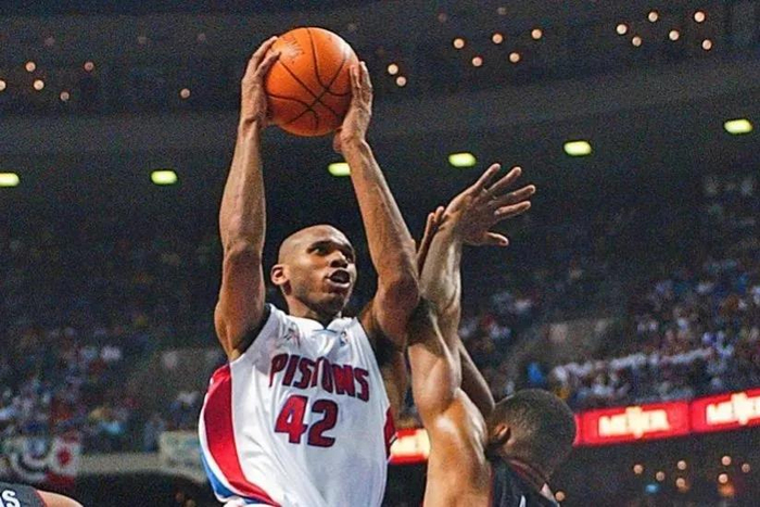 开云下载-关于欧篮联赛程吃紧；底特律活塞窗口期再遭质疑；赛场秩序良好；球探报告显示潜力的信息