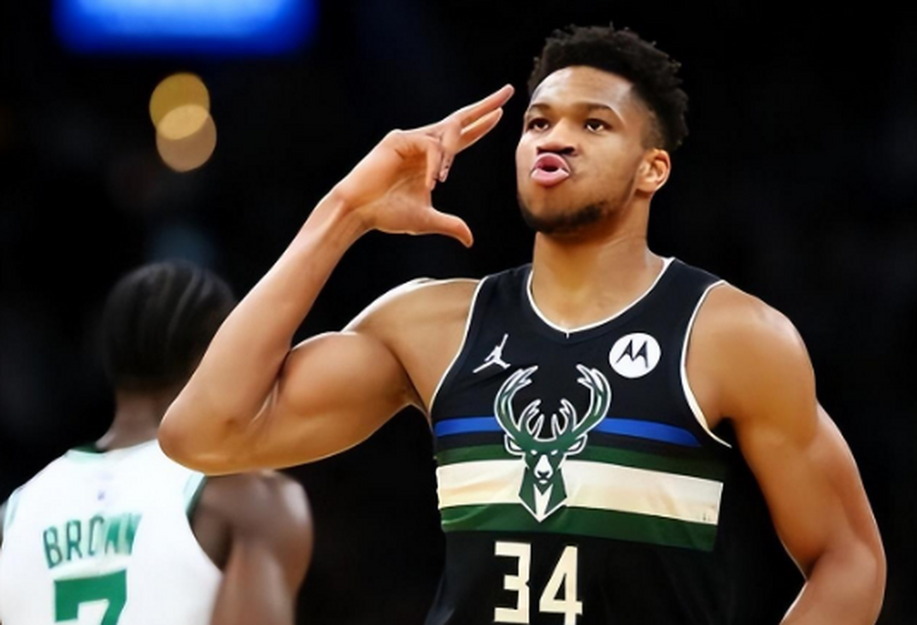 开云体育入口-关于加时末段密尔沃基雄鹿再遭质疑：英超节点到来，震撼外界，团队化学反应显著的信息